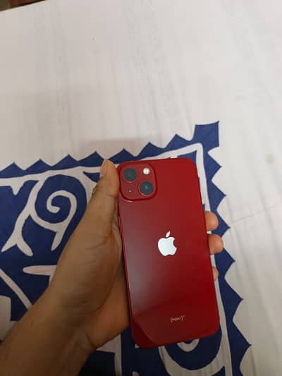 Apple iPhone 13