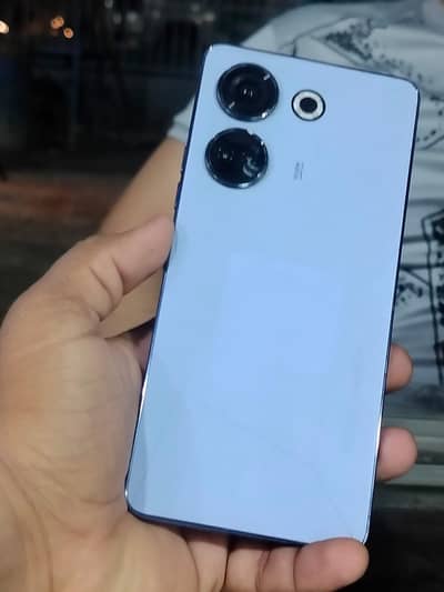 Tecno CAMON 20