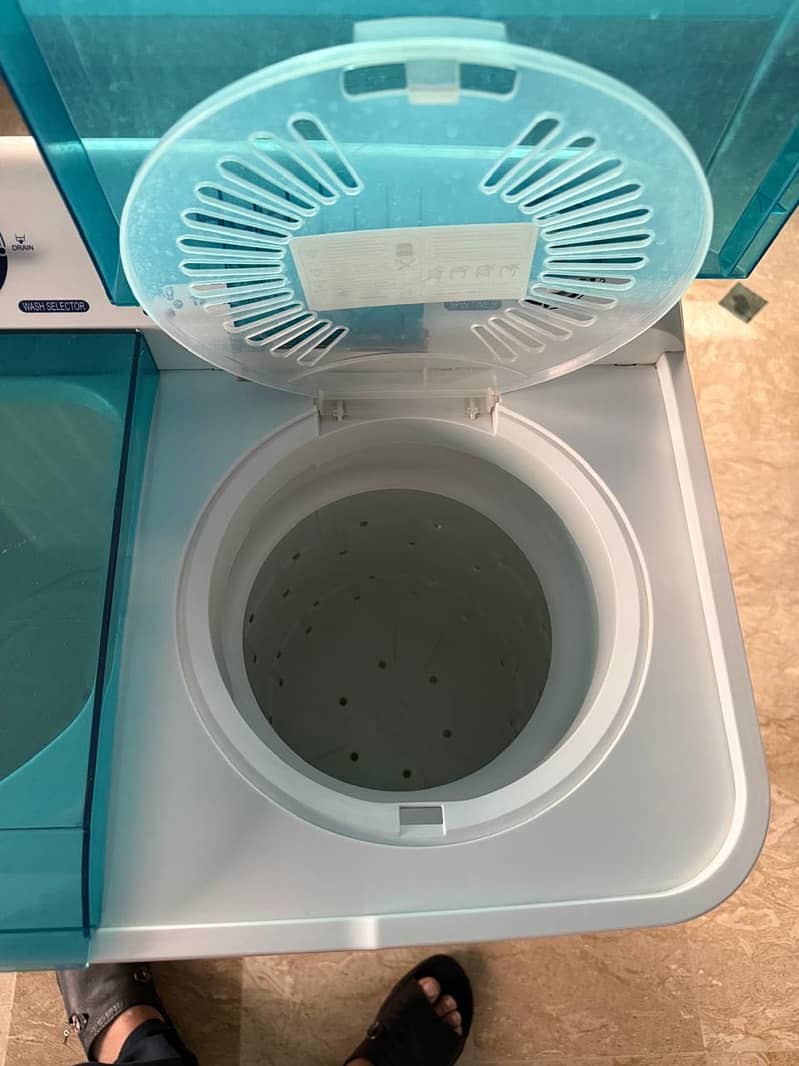 Semi automatic, Immaculate condition 5