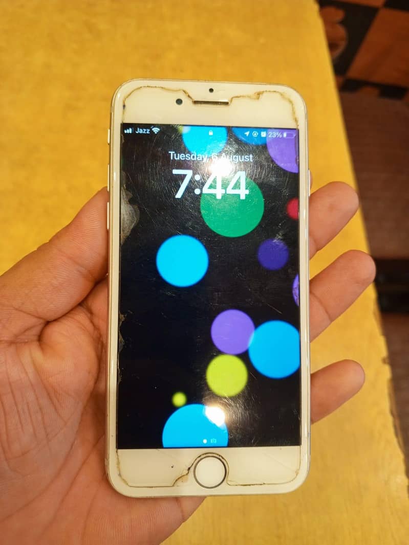 Apple iPhone 8 2