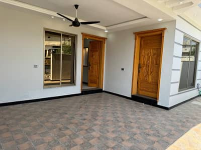 RESIDENTIAL PLOT FOR SALE BLOCK E