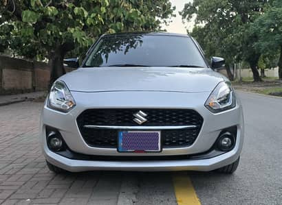 Suzuki Swift GLX CVT 2025