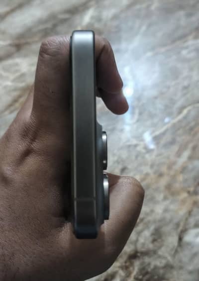 Apple iPhone 15 Pro Max dual pta