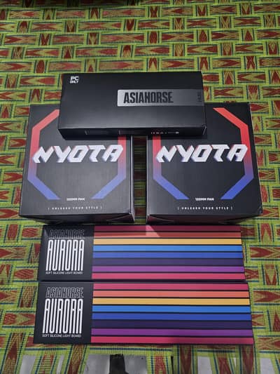 Selling Asian horse nyota infinity fans and accesories