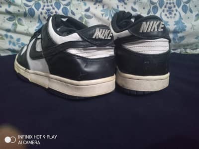 Nike dunk low panda size Uk5.5 Euro38 pak 5.5