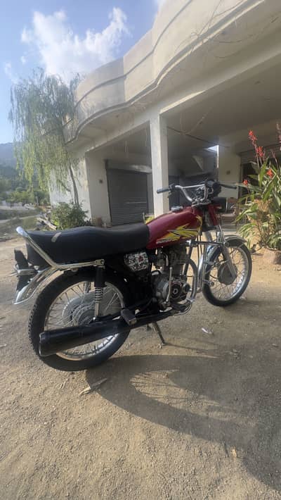 United 125 (2018 Model) | First Owner | Lush Condition for Sale