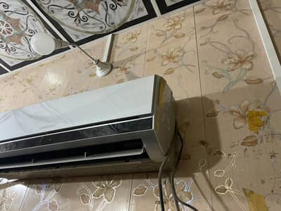 Kenwood Ac non invertor