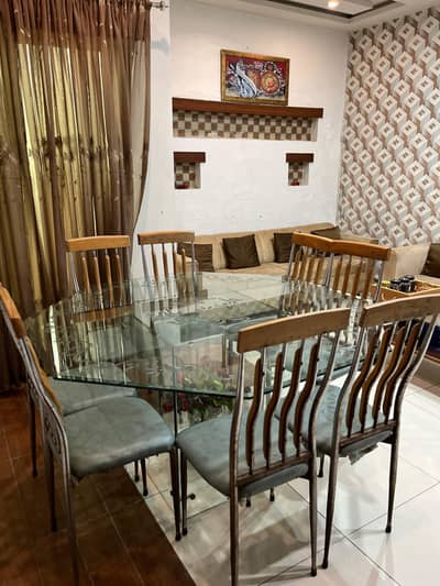 Unbreakable Glass Dinning Table