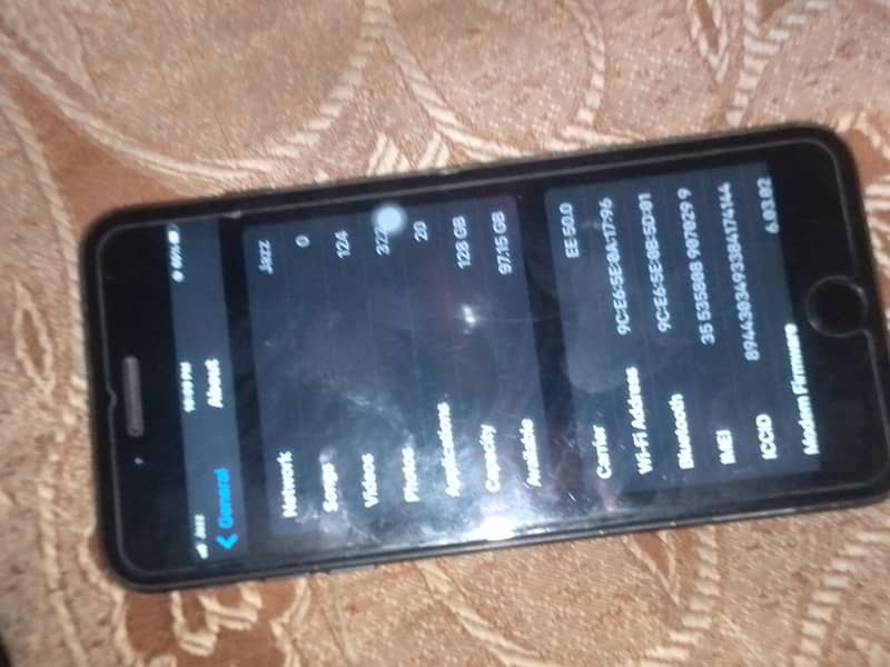 Apple iPhone 7 Plus 2