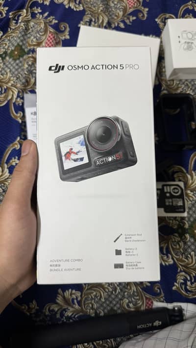 DJI Osmo Action 5 Pro (Adventure Combo) just box open