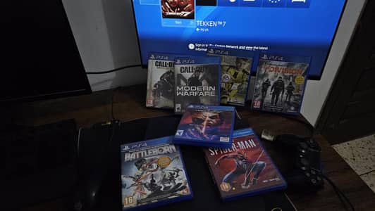 Slim PS4 500GB with 7 Cds and 2 controllers with all accessories