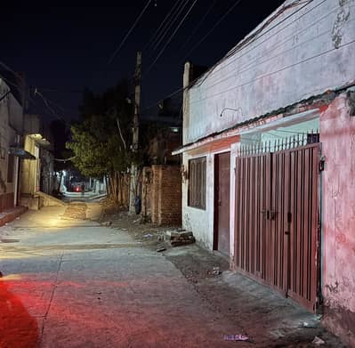 4 marla Corner house along with electricity,suigas,watersupply