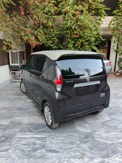 Nissan Dayz Highway Star 2022