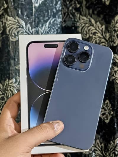 iPhone 14 Pro (Factory Unlocked)