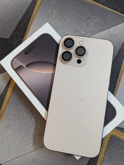 Apple iPhone 16 Pro Max