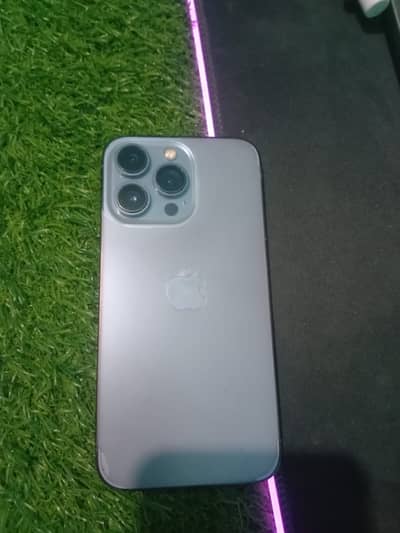 Apple iPhone 13 Pro