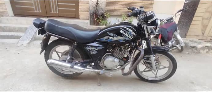 Suzuki GS 150