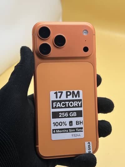 Apple iPhone 17 Pro Max 256 GB Factory unlock Non PTA 100% Battery hlt