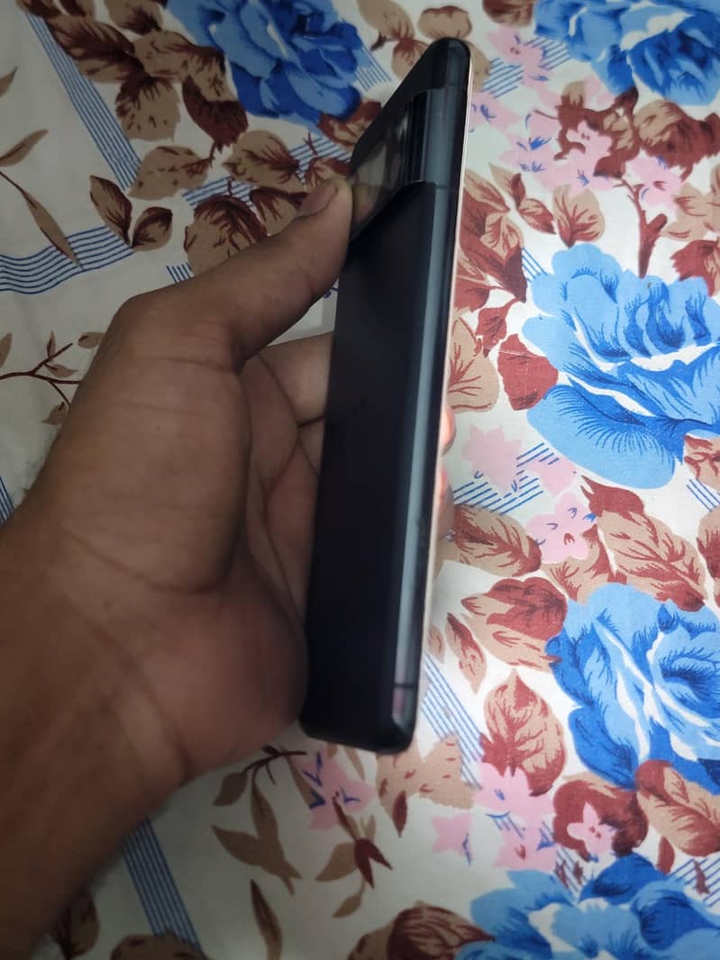 Google Pixel 8 Pro 1