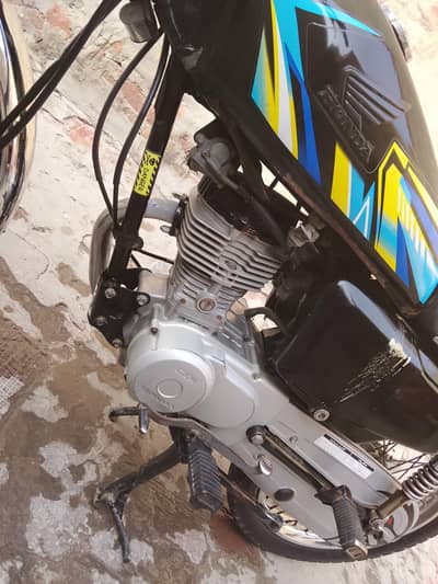 Honda 125 cc 2020 model for sale and exchange 70 cc