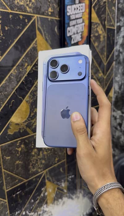 Apple iPhone 17 Pro (03238842965)