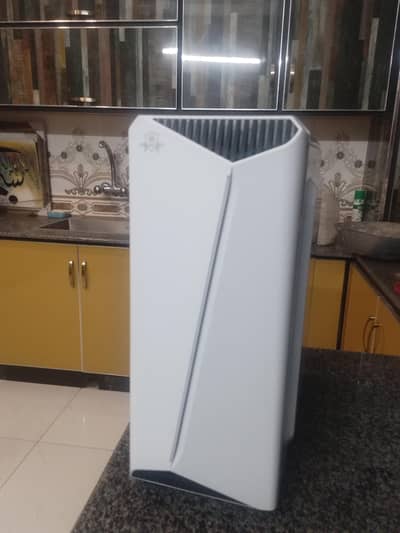 AA Tigers Crown RGB Gaming Case