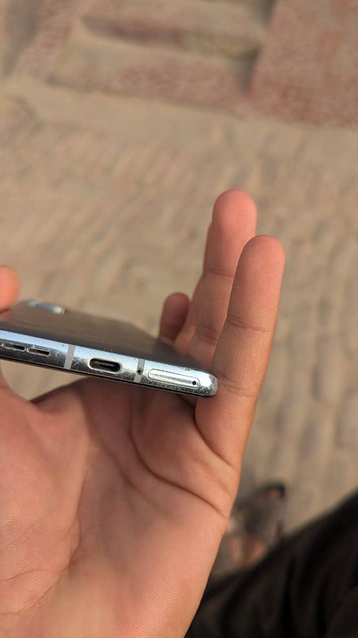 One Plus 8 T 1