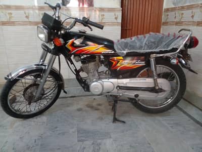 Honda 125 original condition  20×21 model biometric moqe pe