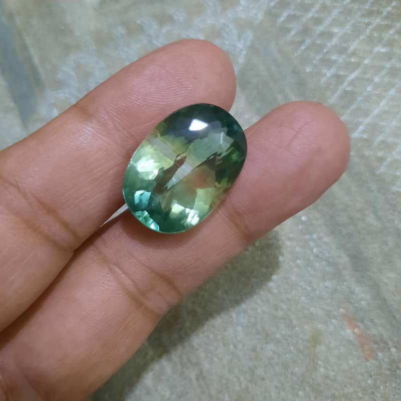 Tourmaline Lab oriented 1