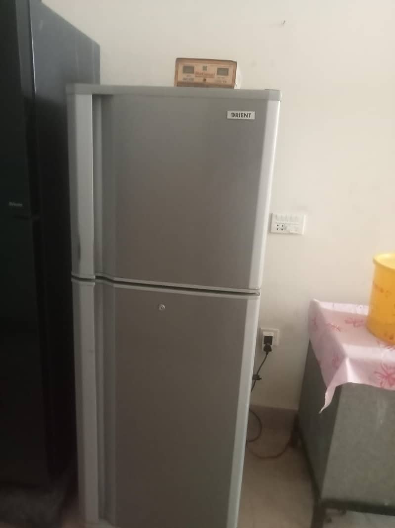 refrigerator 0