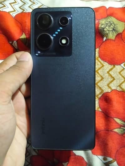 Infinix Note 30