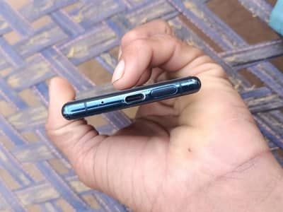 Sony Xperia 5 mark 1 6GB ram 64GB memory official PTA approved