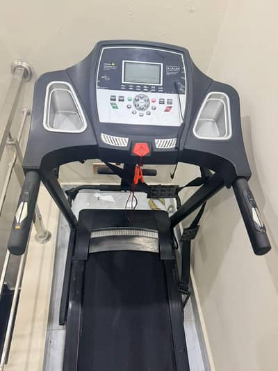 TREADMILL EXCELLENT CONDITION