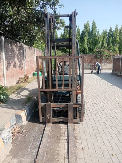 Toyota 2.0 ton forklift