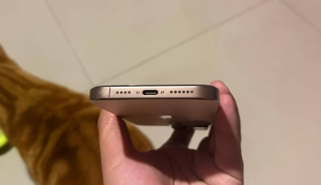 Iphone 16 Pro Max 3