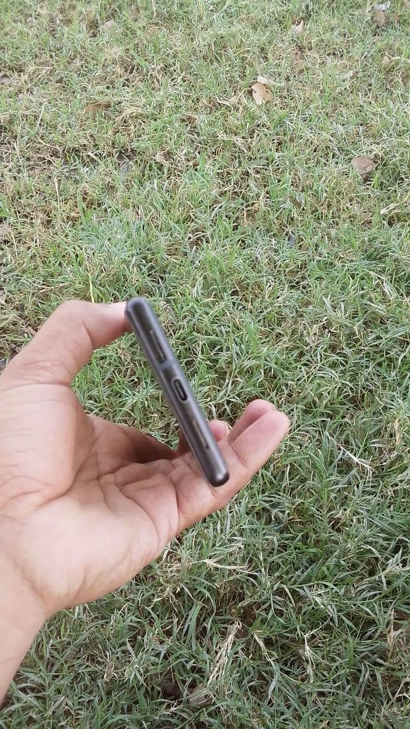 Google Pixel 6 5