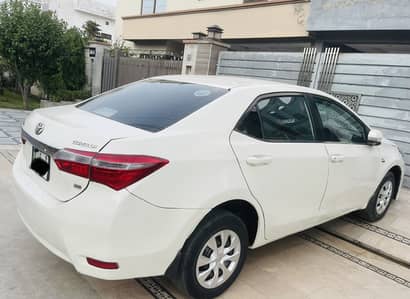 toyota carolla xli  2015 model
