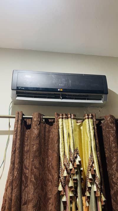 Gree G10 Invertor ac for sale