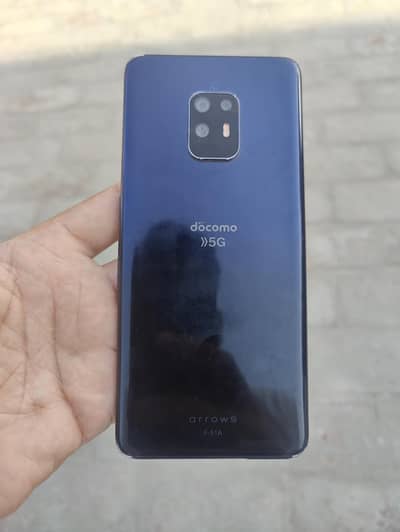 Docomo arrows F51a 8\128 PTA