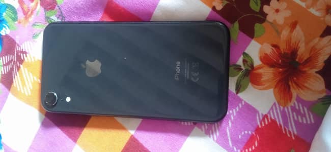 Apple iPhone XR