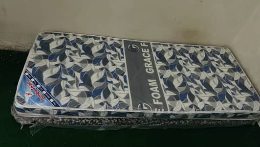 Mattress for sale urgently only 3 months use excellent condition