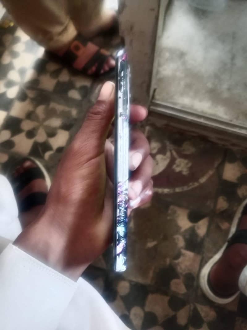 One Plus 9 4
