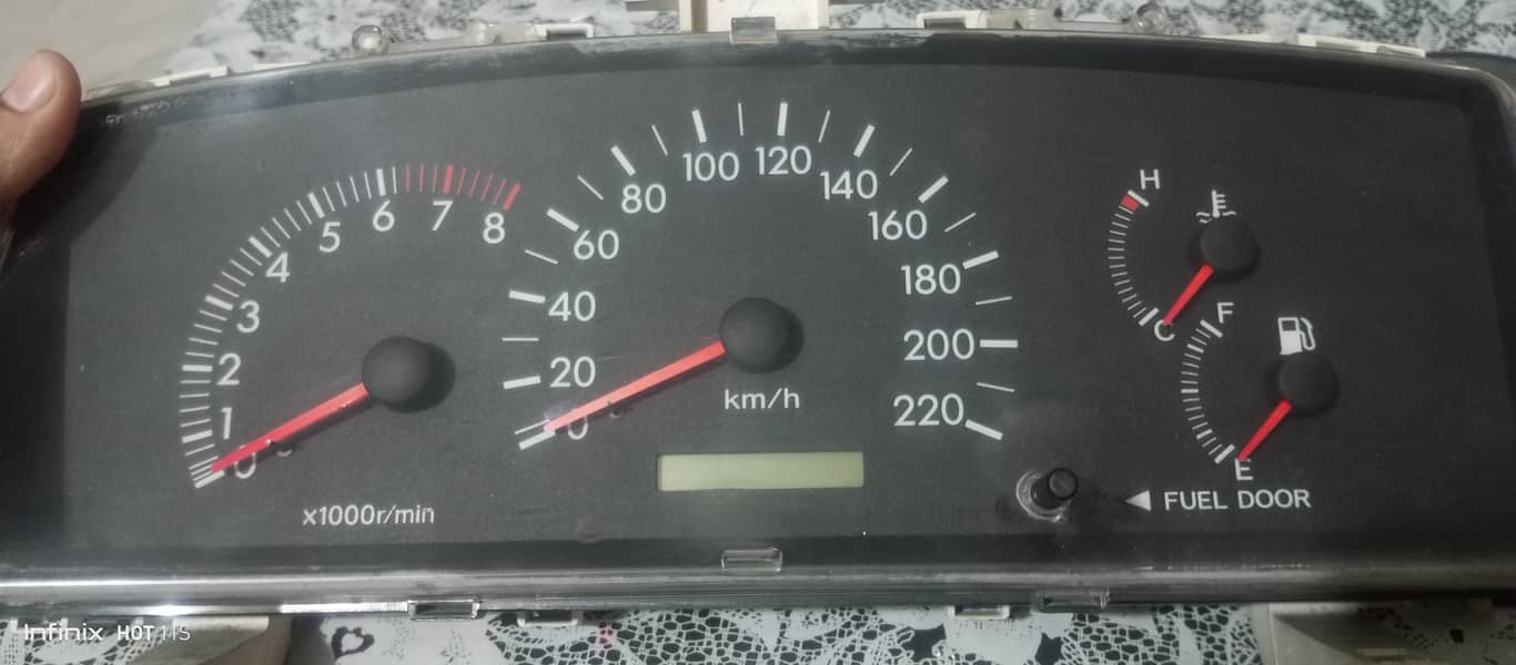 Corolla meter 2005 0