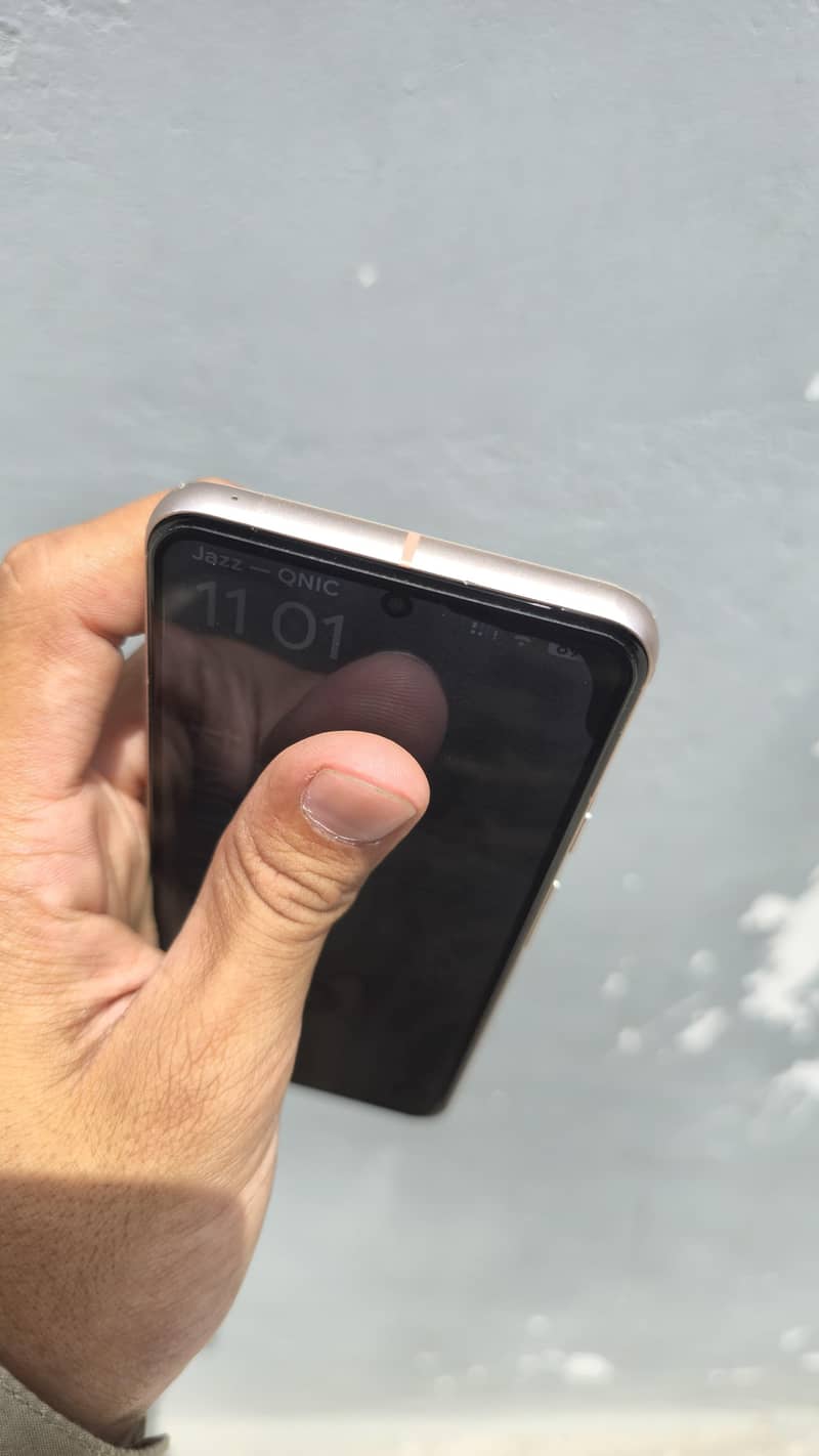Google Pixel 8 7