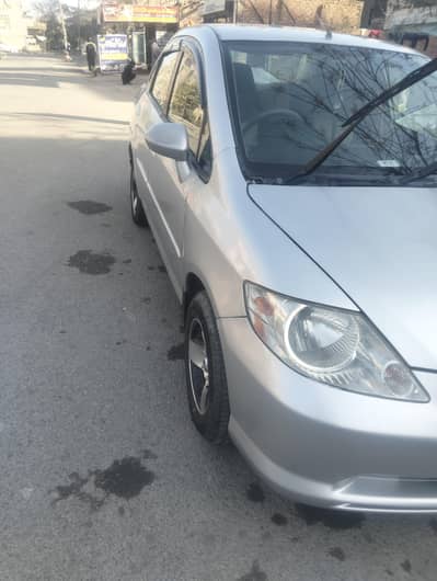 Honda City IDSI 2005 my  car Beautiful loc all ok A one