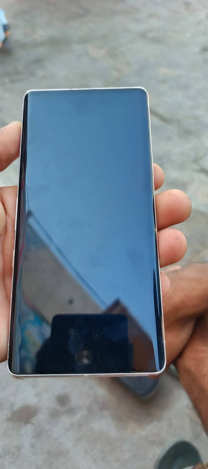 Google Pixel 8 Pro 3