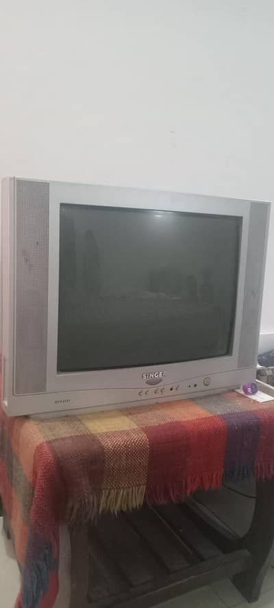 singer 22"   TV for sale