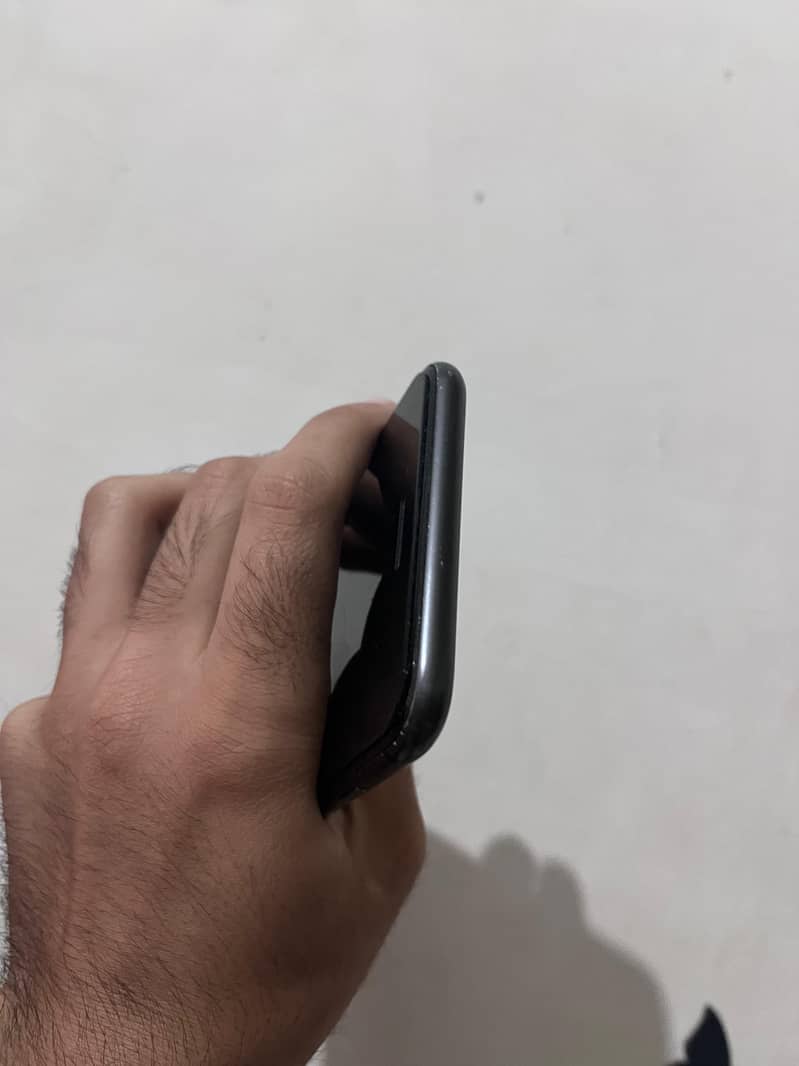 iPhone 8 Plus 4