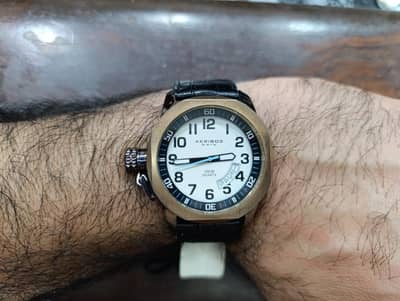 Akribos naval watch with date side crown thick stainless watch