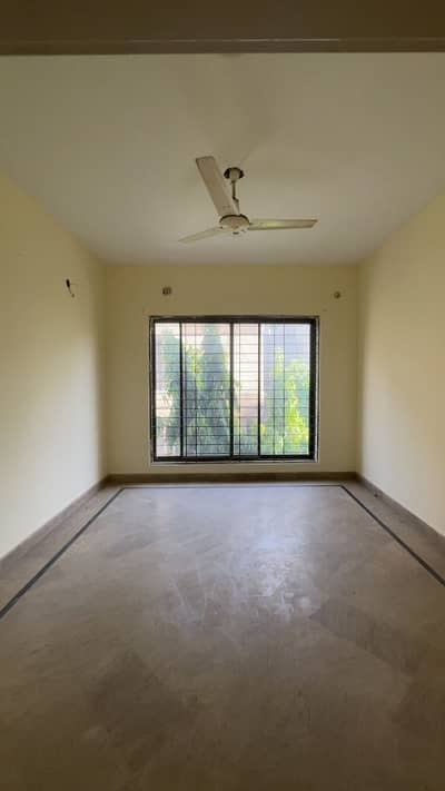 08 MARLAUPPER PORTION FOR RENT IN JOHAR TOWN LAHORE
